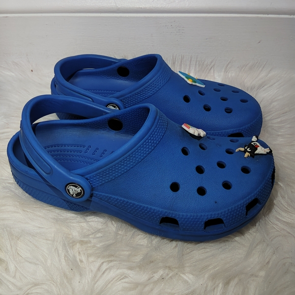 CROCS Kids Bright Blue Sandals with Charms - Picture 1 of 6